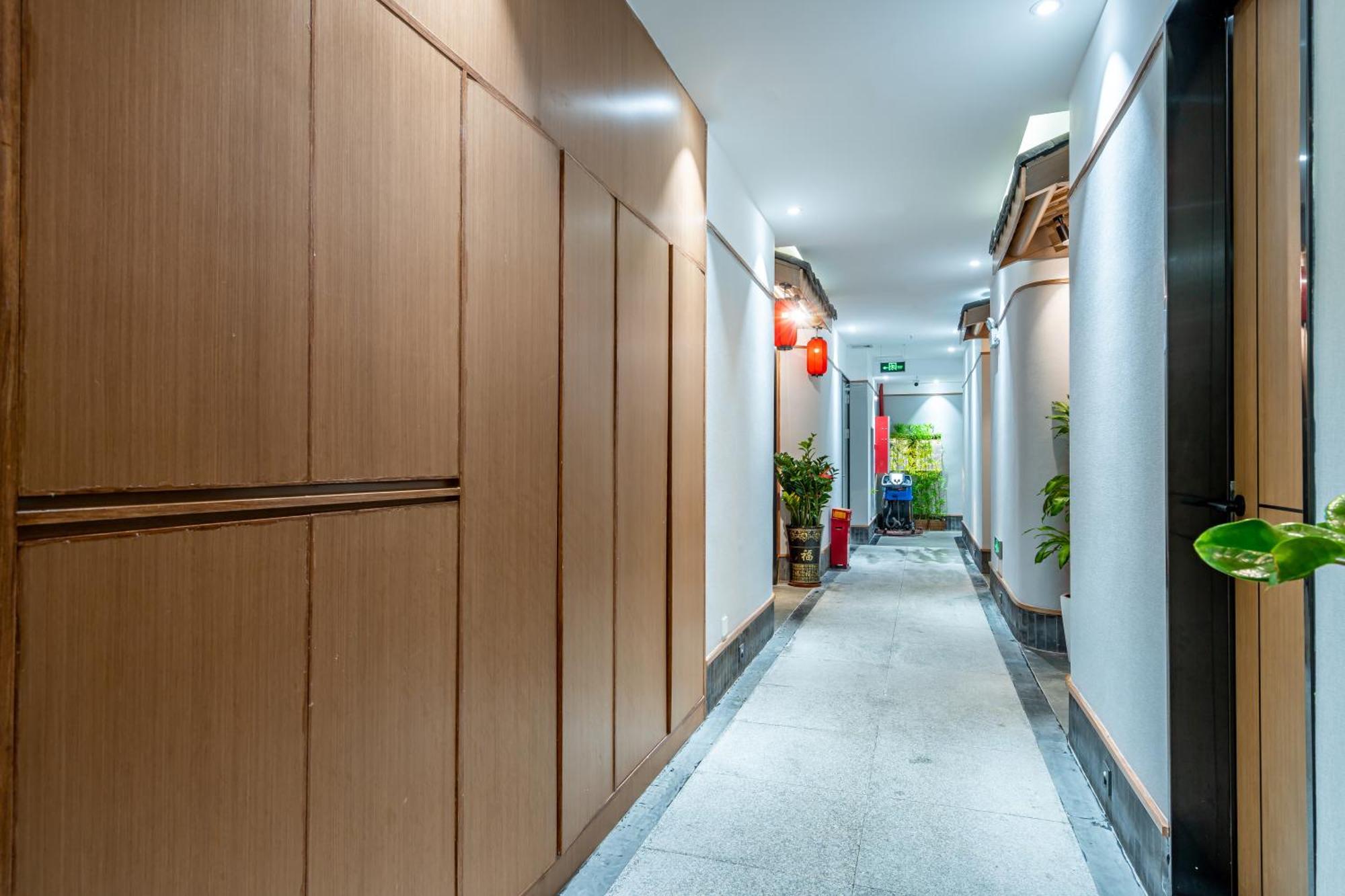 Waifiden Hotel -Former Tokai Hotel - Xiaobei Metro Station - During The Canton Fair, There Will Be Shuttle Buses For Transportation Back And Forth Buitenkant foto